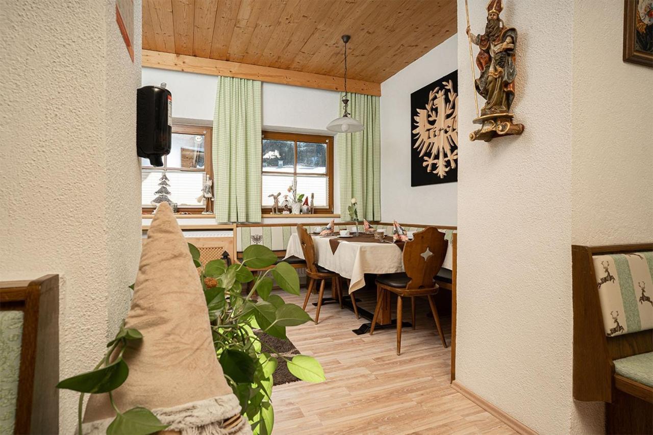 Pension Berggeist Solden Exterior photo
